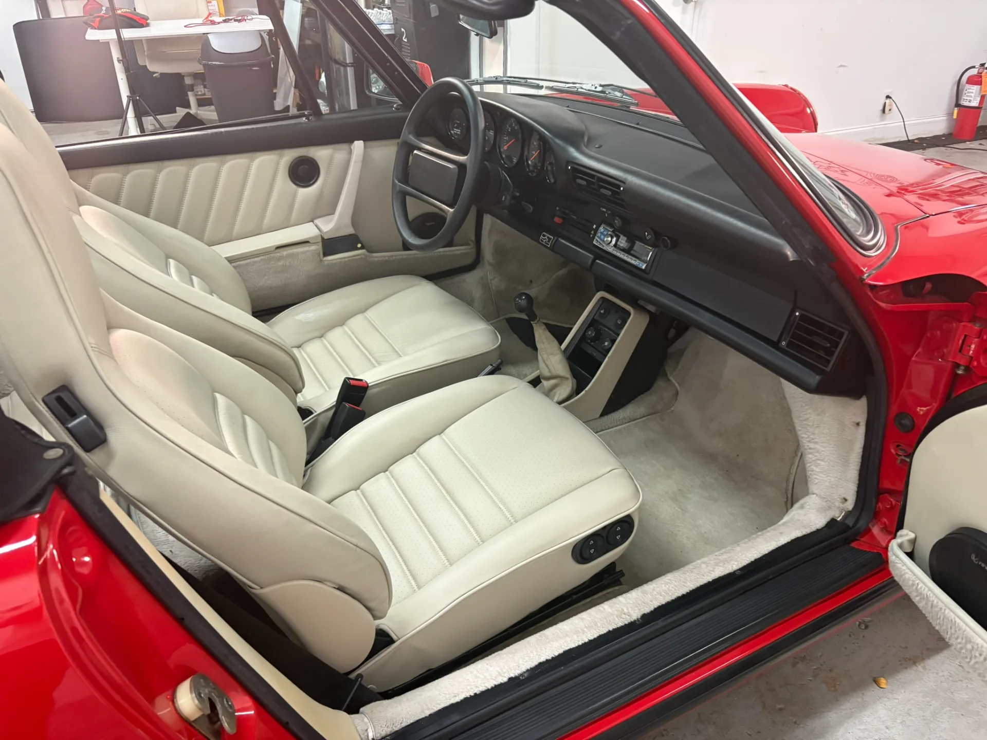 1988 Porsche 911 Carrera Cabriolet - Image 39