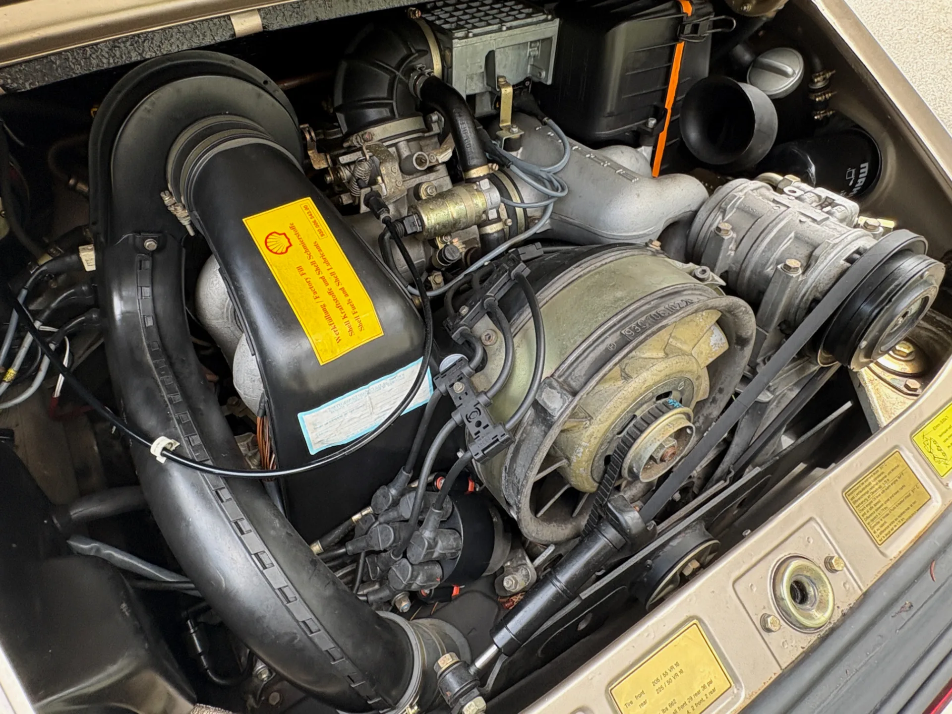 1984 Porsche 911 Carrera Cabriolet - Image 76