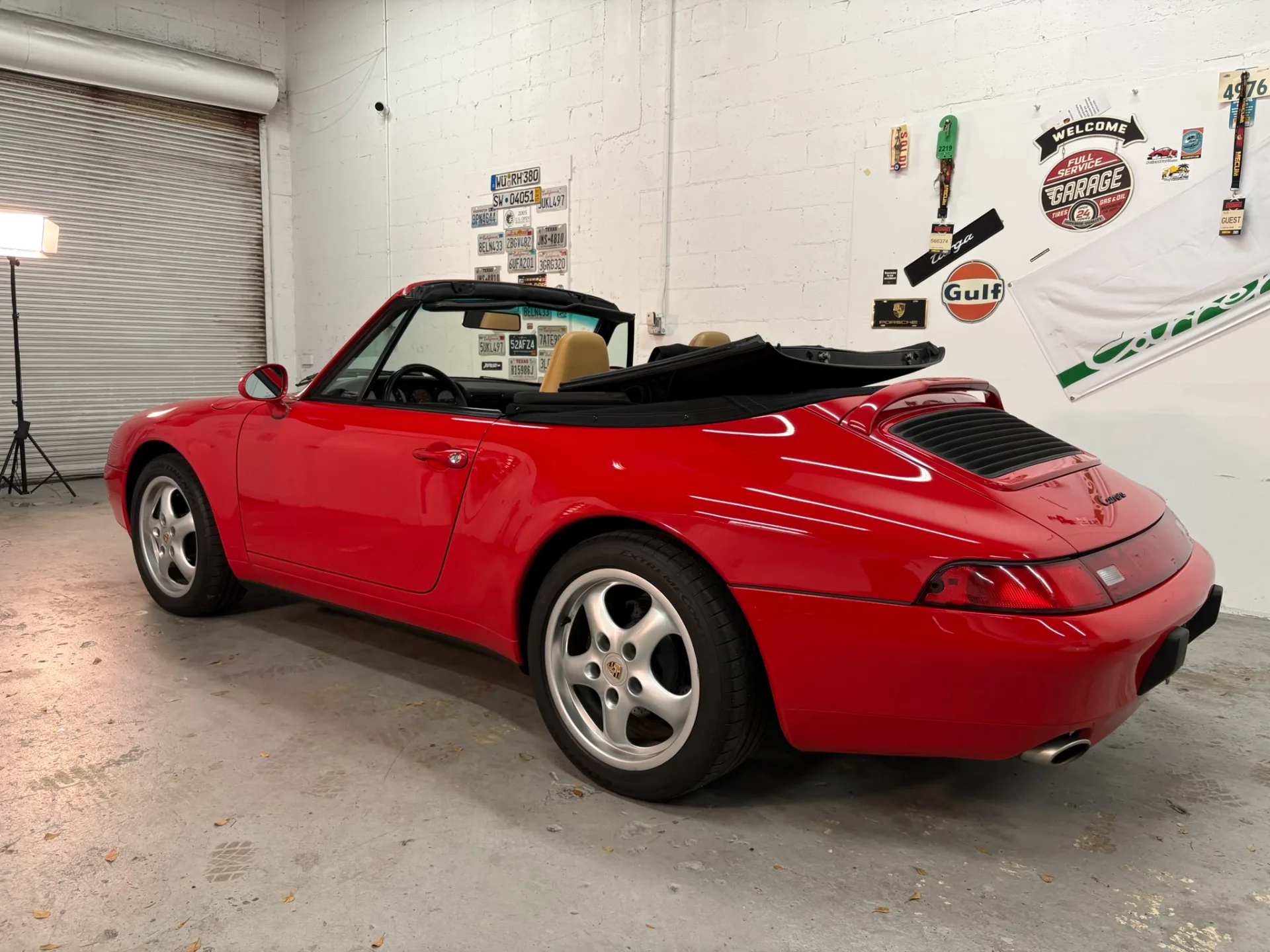 1995 Porsche 911 Carrera Cabriolet - Image 12