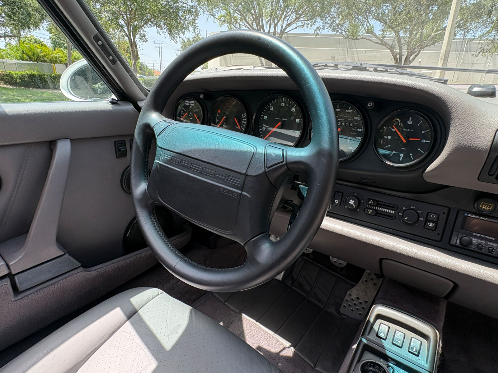 1991 Porsche 911 Carrera 2 - Image 43