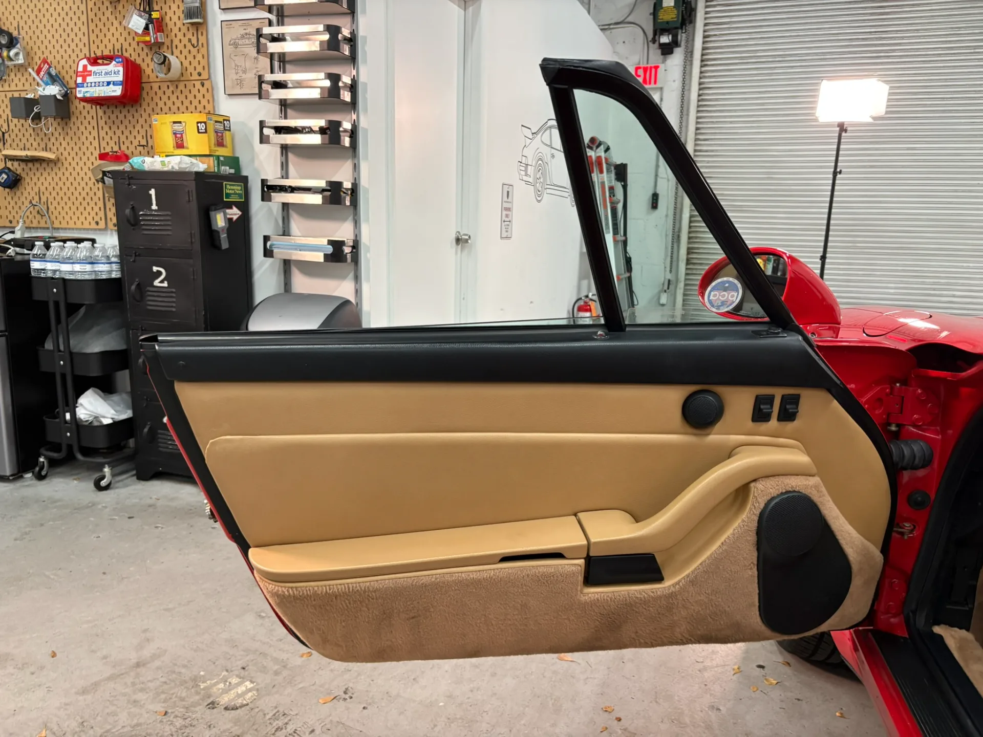 1998 Porsche 911 Carrera 2 Cabriolet - Image 41