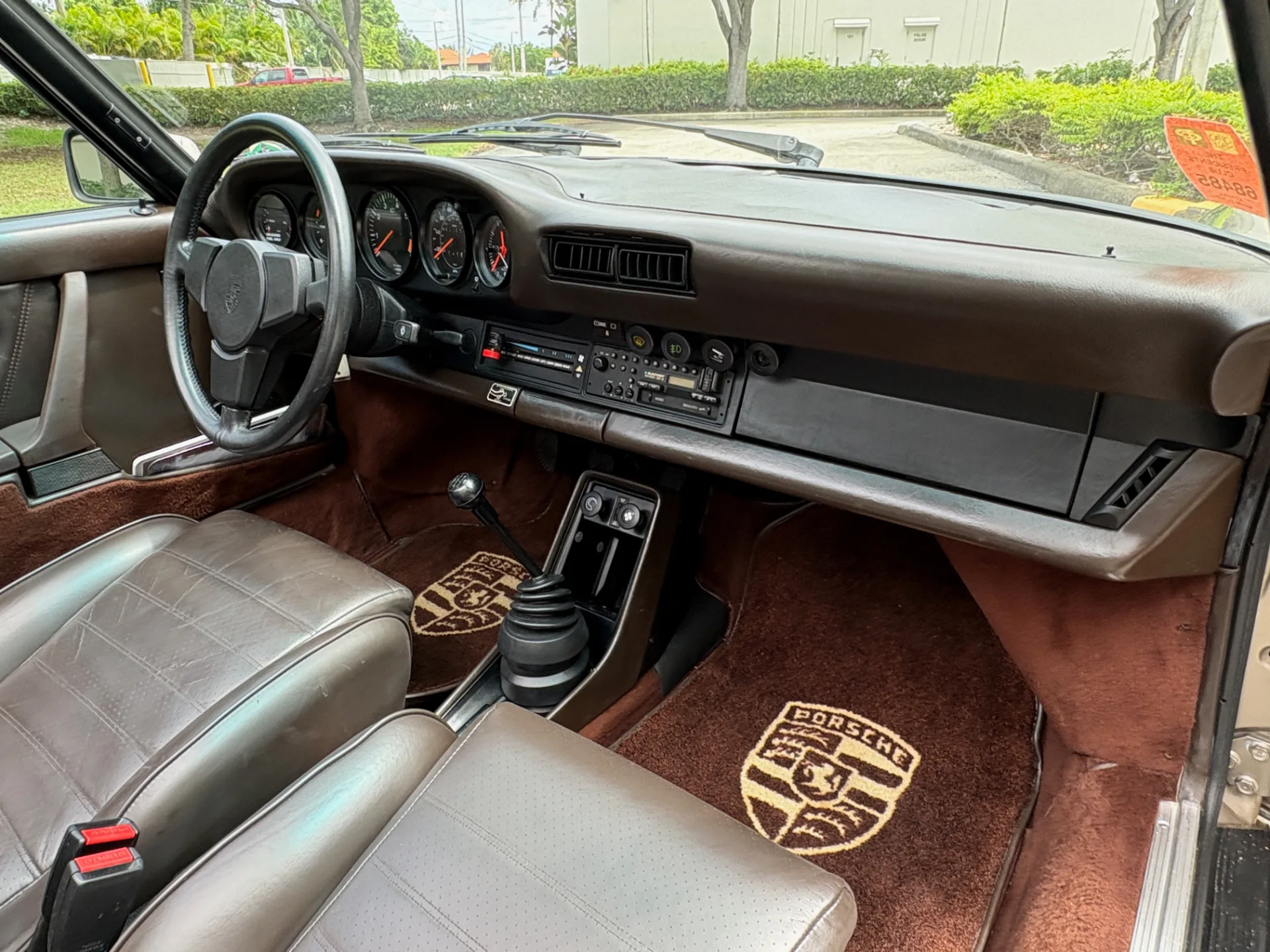 1984 Porsche 911 Carrera Cabriolet - Image 62